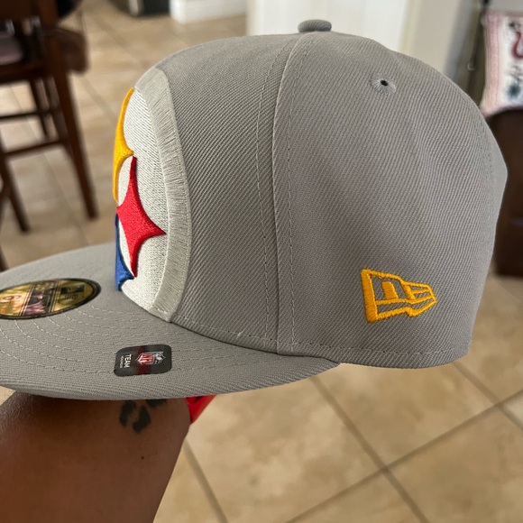 Fitted , New Era Pittsburg Steelers hat 6 7/8 - Picture 2 of 8
